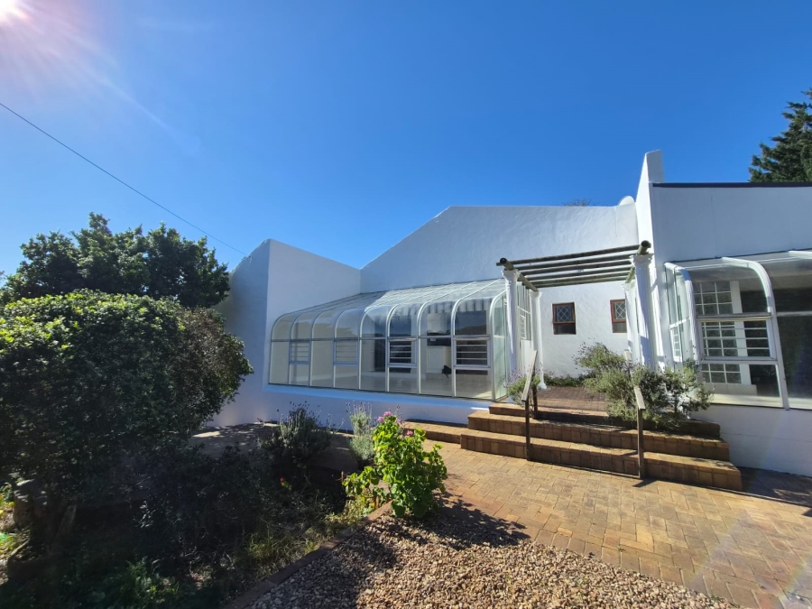 To Let 3 Bedroom Property for Rent in Table View Western Cape